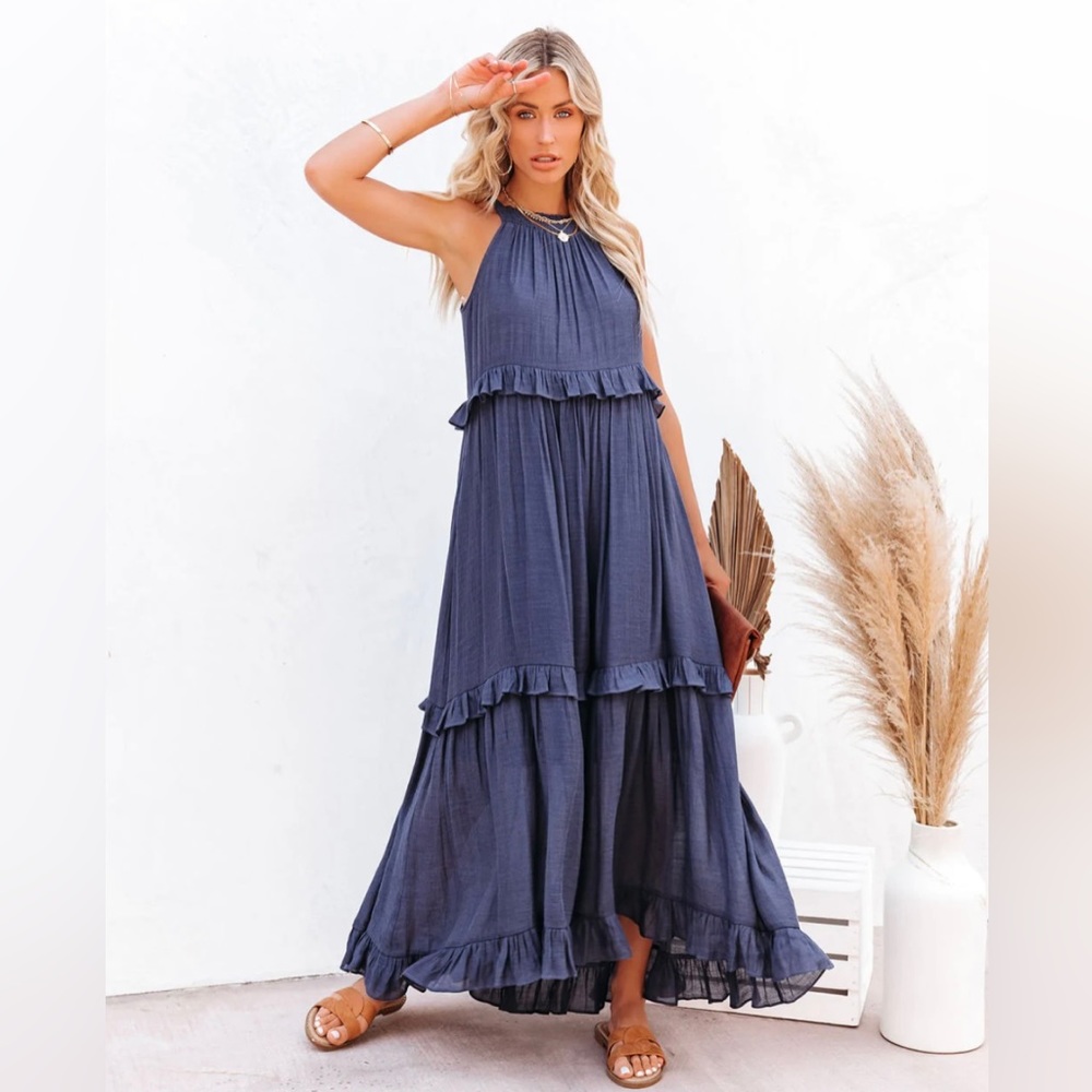 VICI BRAVE SOUL POCKETED HALTER MAXI DRESS